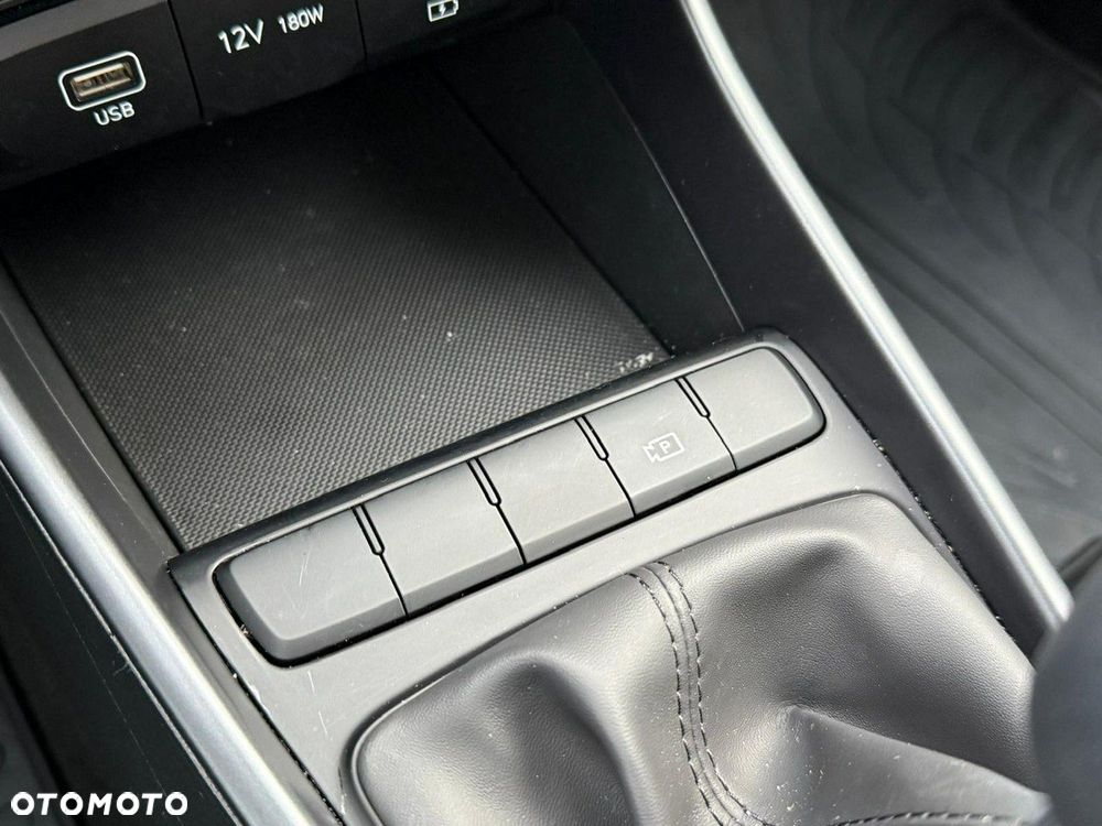 Hyundai i20 1.2 Modern - 27