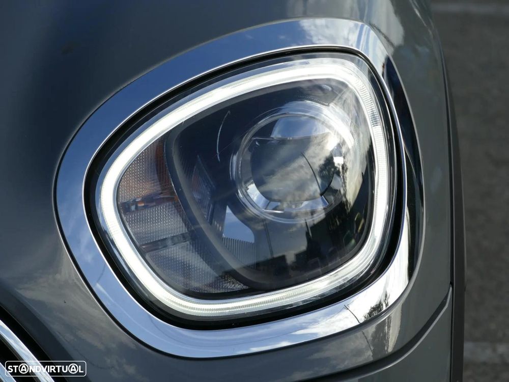 MINI Countryman Cooper SE ALL4 Auto - 12
