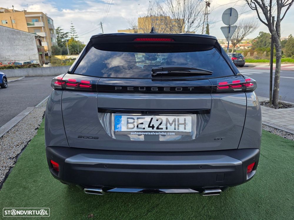 Peugeot 2008 1.2 PureTech GT EAT8 - 29