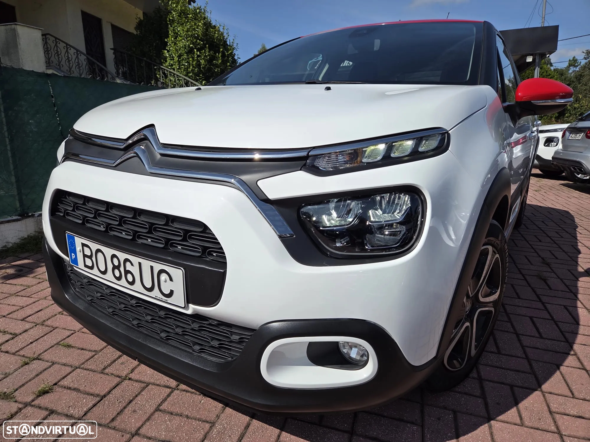 Citroën C3 1.2 PureTech Shine - 3