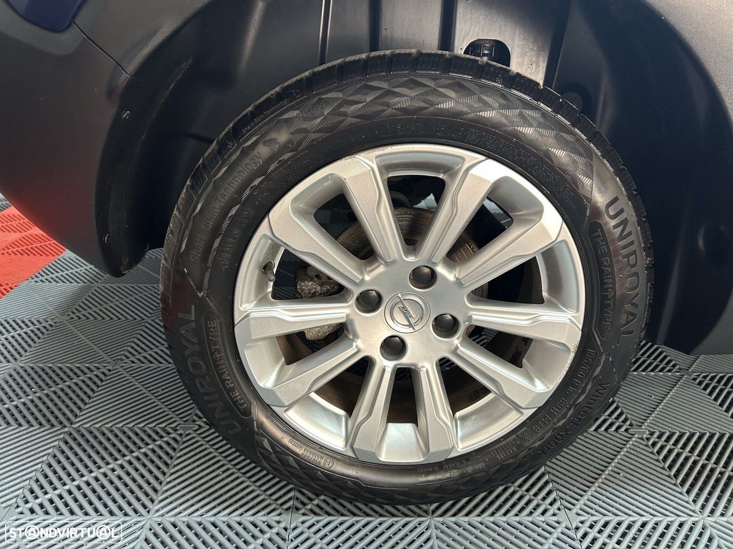 Opel Crossland X - 19