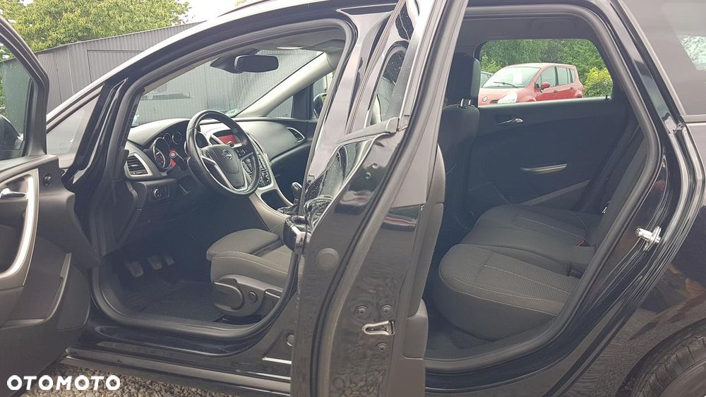 Opel Astra 1.4 T Sport S&S - 22
