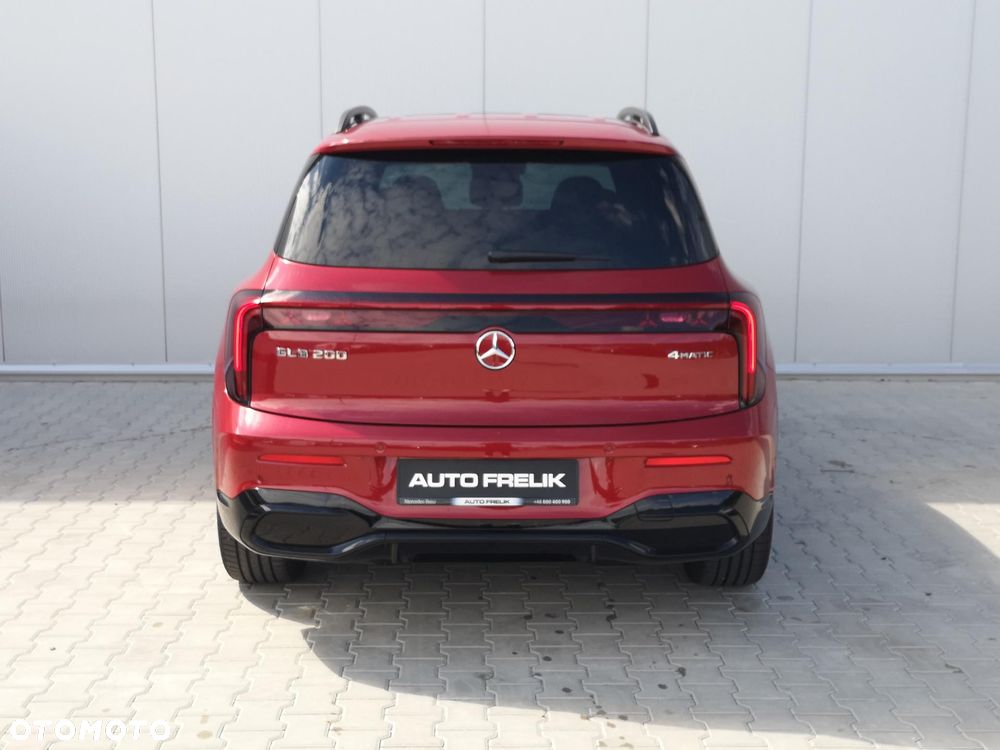 Mercedes-Benz GLB 200 mHEV 4-Matic 8G-eDCT - 10
