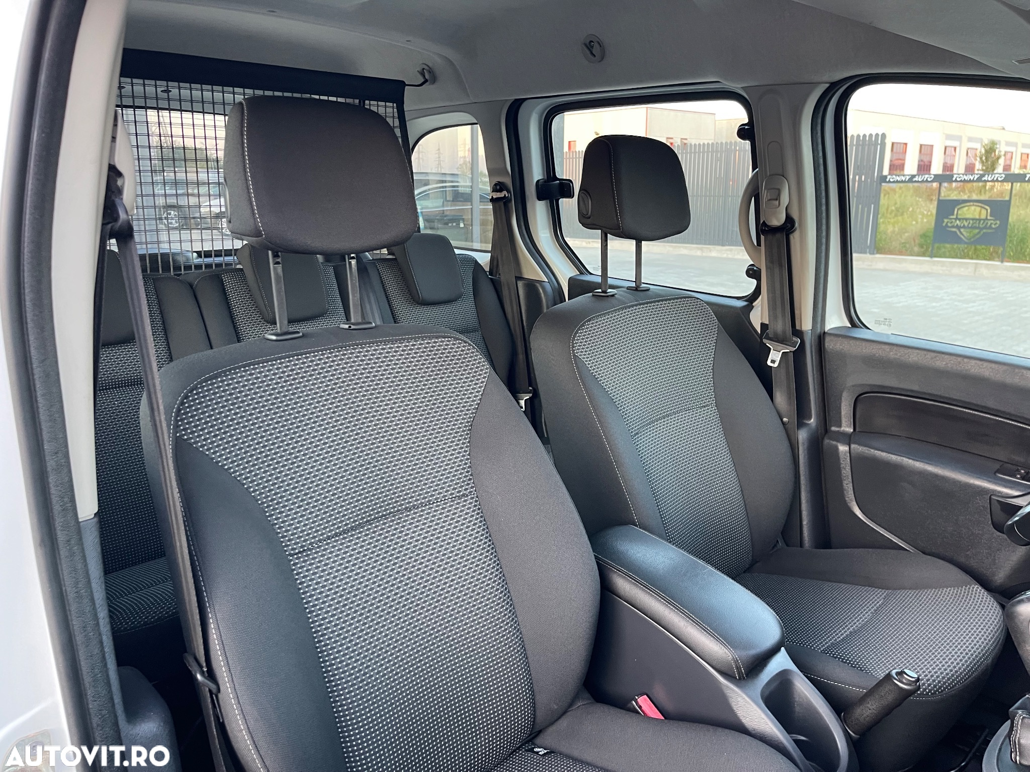Mercedes-Benz Citan - 12
