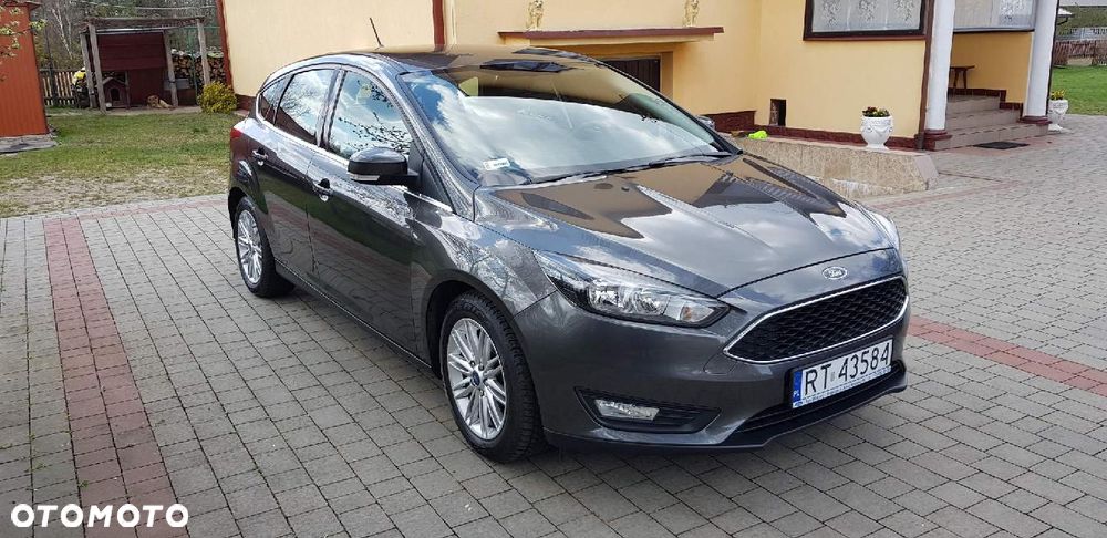 Ford Focus 1.6 SYNC Edition - 1