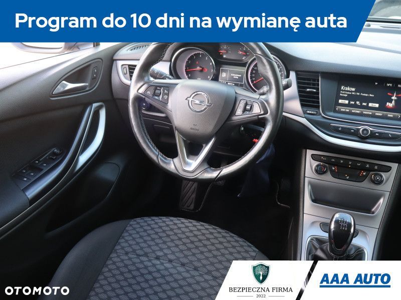 Opel Astra - 9