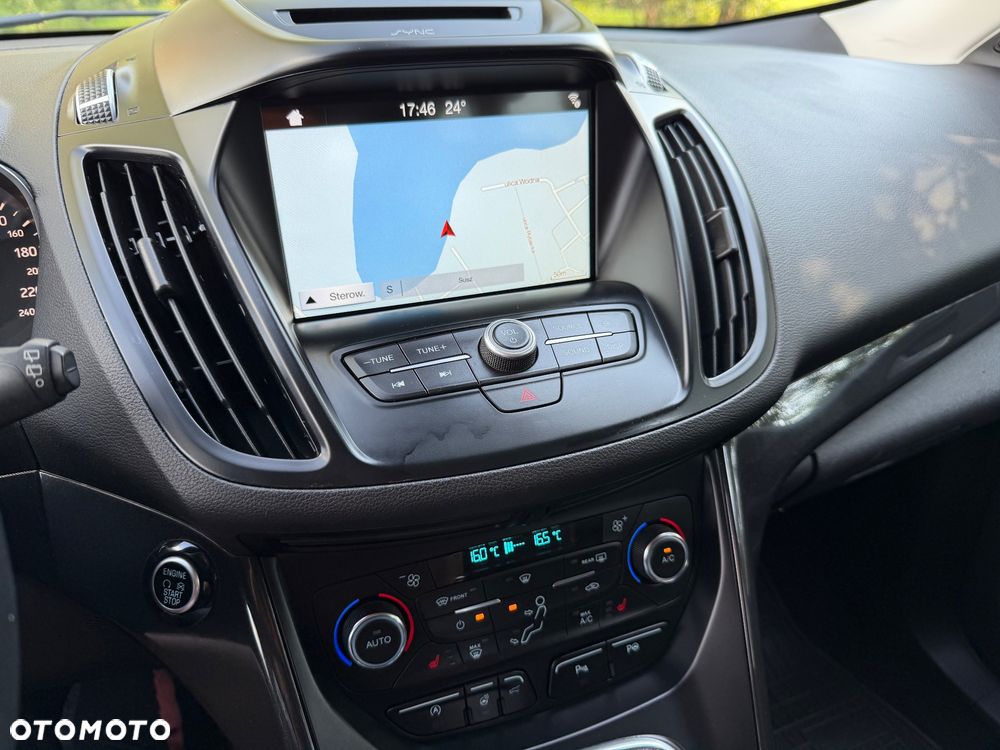 Ford Kuga 2.0 TDCi 4x4 Titanium - 17