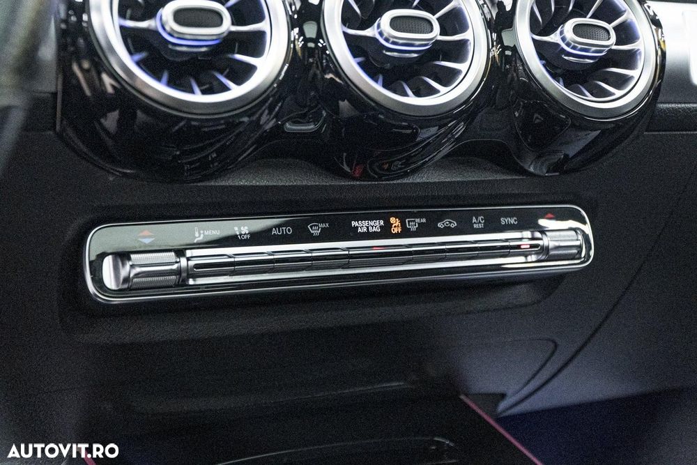 Mercedes-Benz GLB 200 Aut. - 15