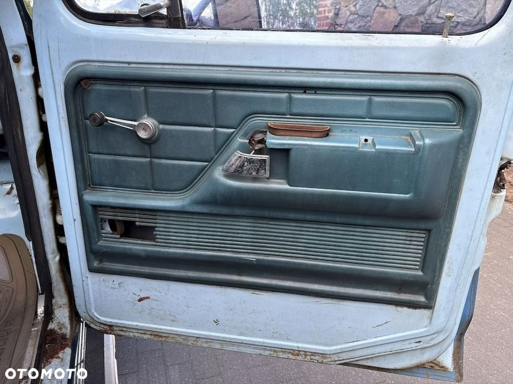 Ford Inny - 35