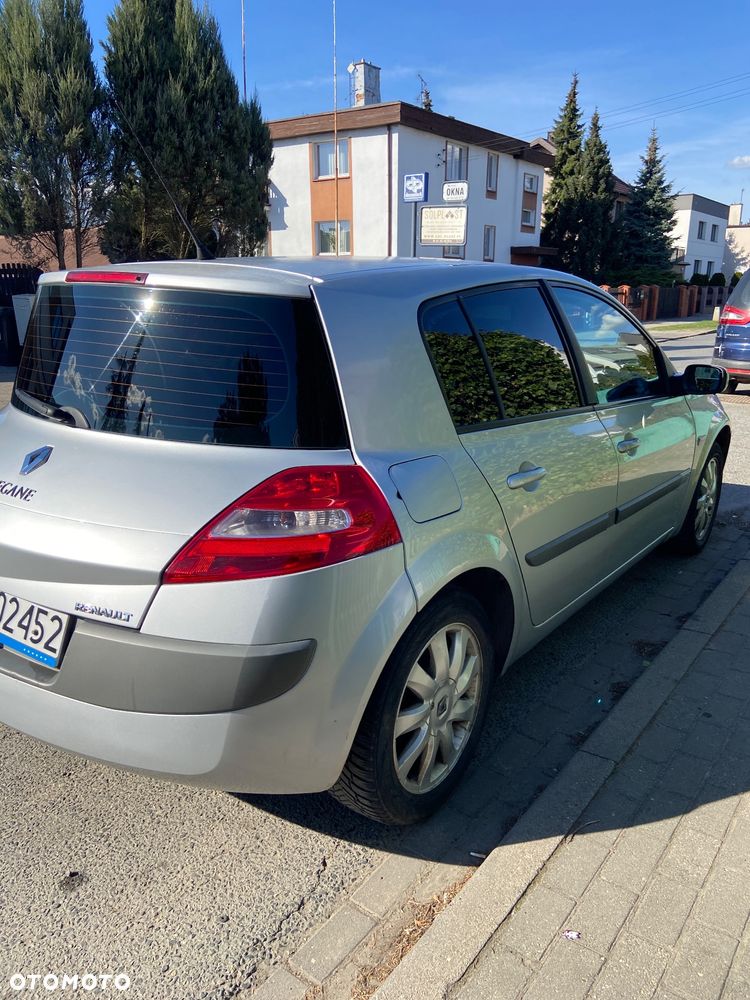 Renault Megane 1.9 dCi Confort Authentique - 9