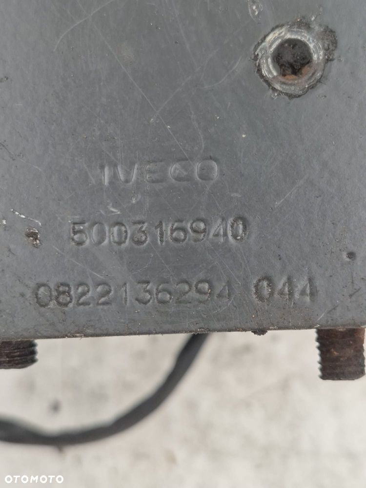 POMPKA PODNOSZENIA KABINY IVECO - 3