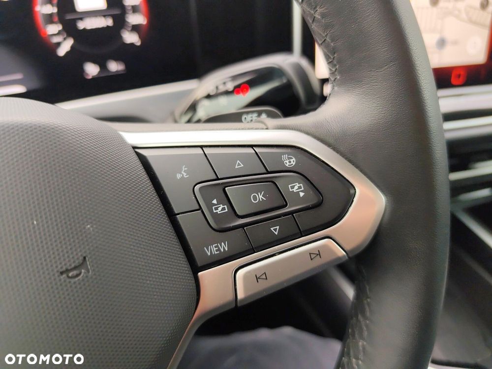 Volkswagen Passat - 24