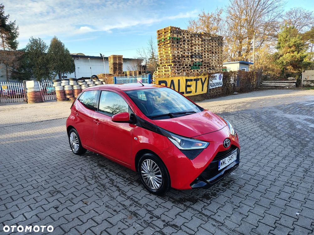 Toyota Aygo 1.0 VVT-i Color Edition - 1