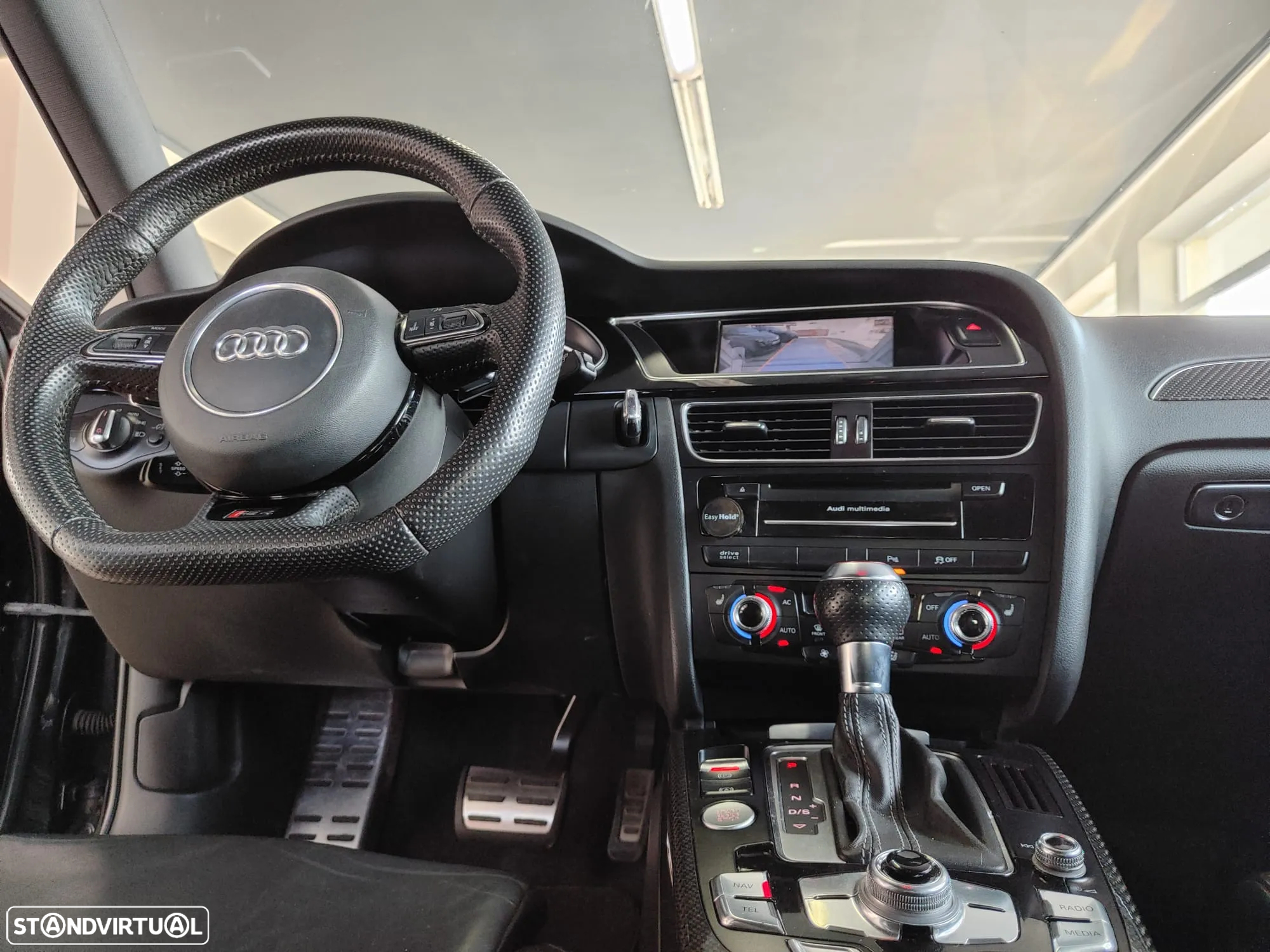 Audi RS4 Avant 4.2 FSi quattro S tronic - 21