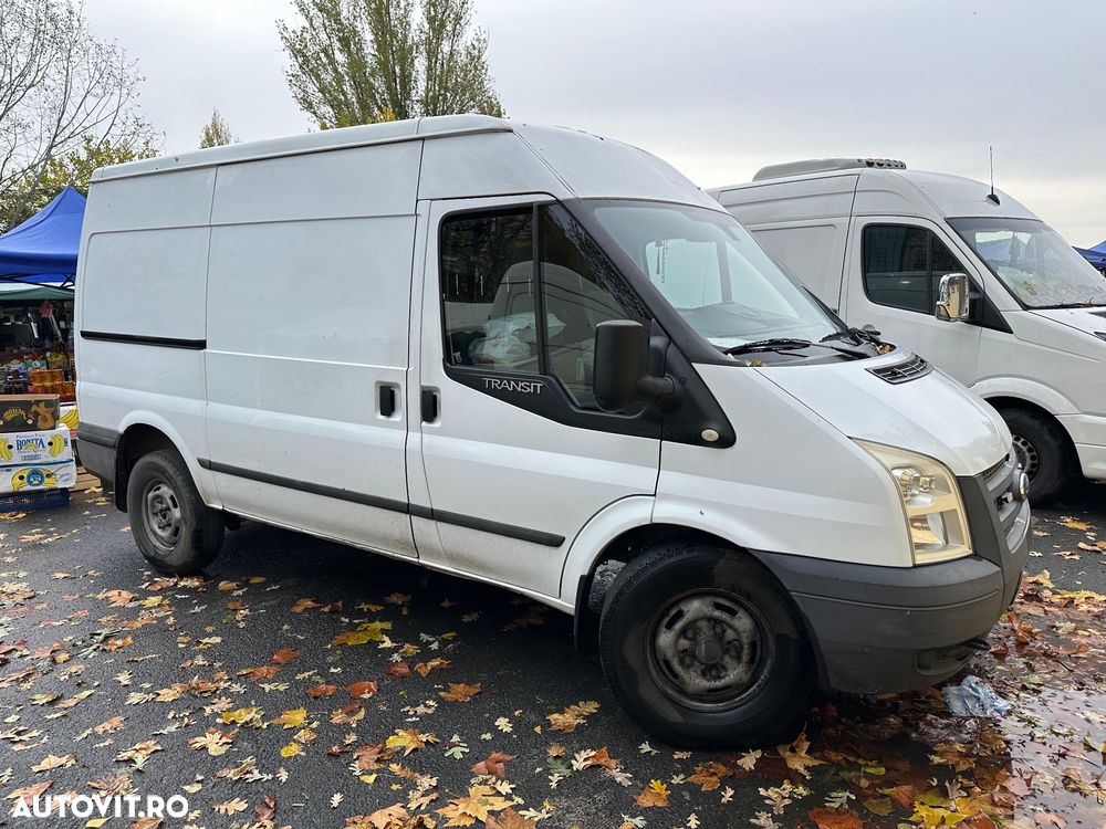 Ford Transit an 2013 2.2 tdi E5 Unic Proprietar de 10 ani Stare buna Carte Service Fără accidente L2H2 Navi Revizii la zi km reali Navi - 17