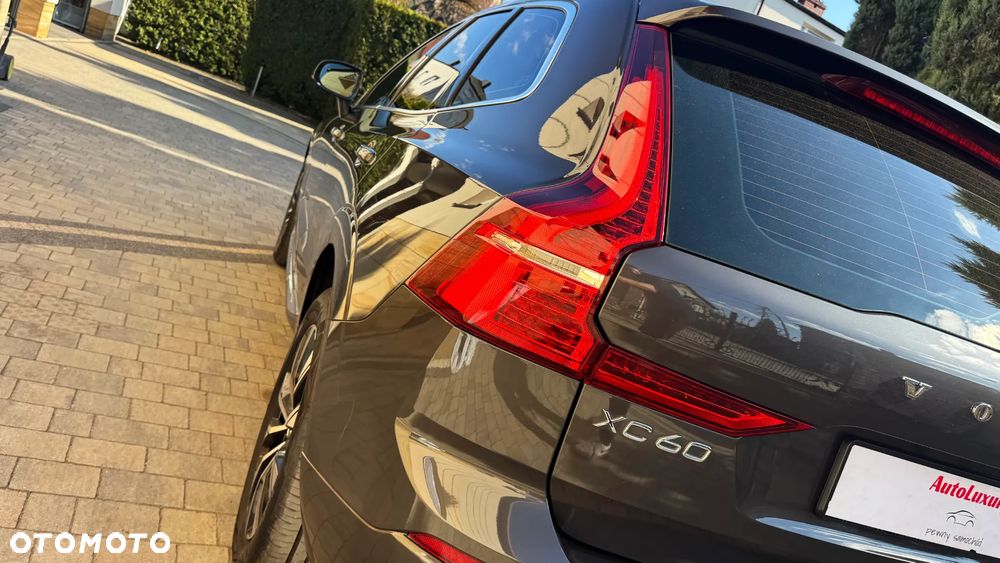 Volvo XC 60 B4 D Geartronic Momentum Pro - 9