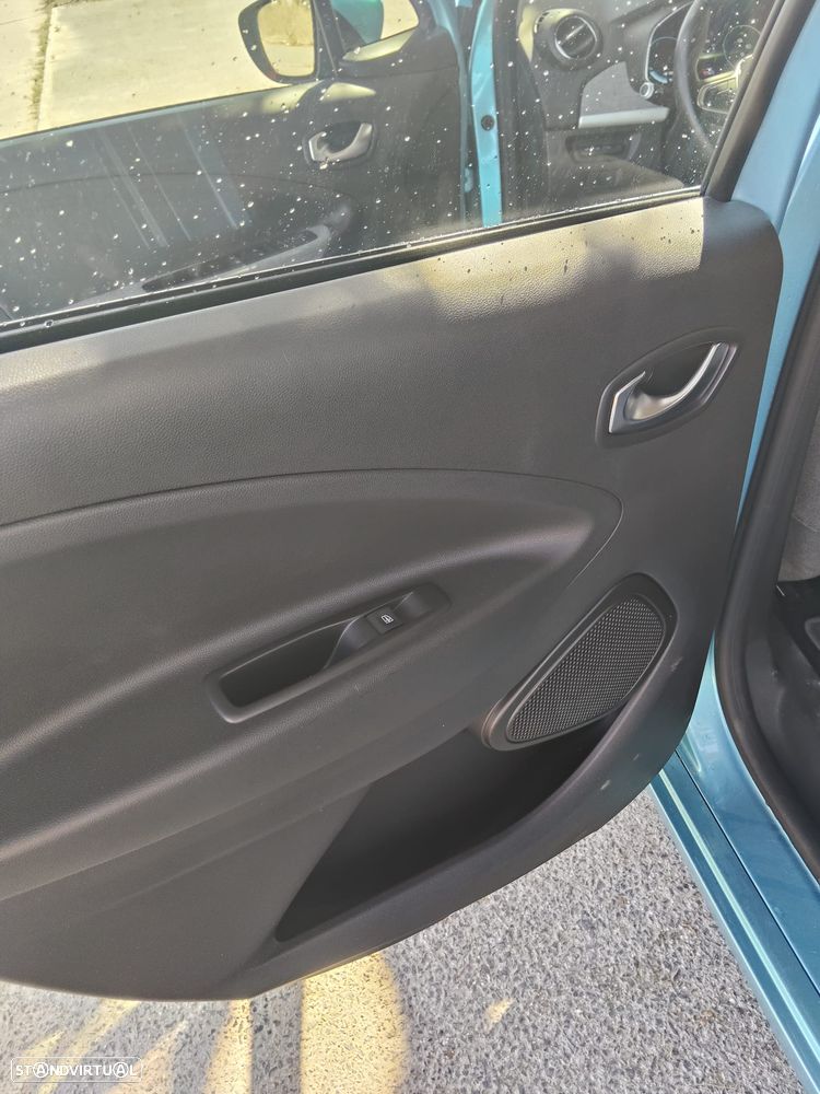 Renault Zoe (c/ Bateria) Limited 50 - 16