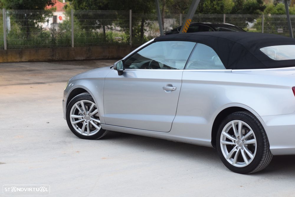 Audi A3 Cabrio 1.6 TDi Attraction - 4