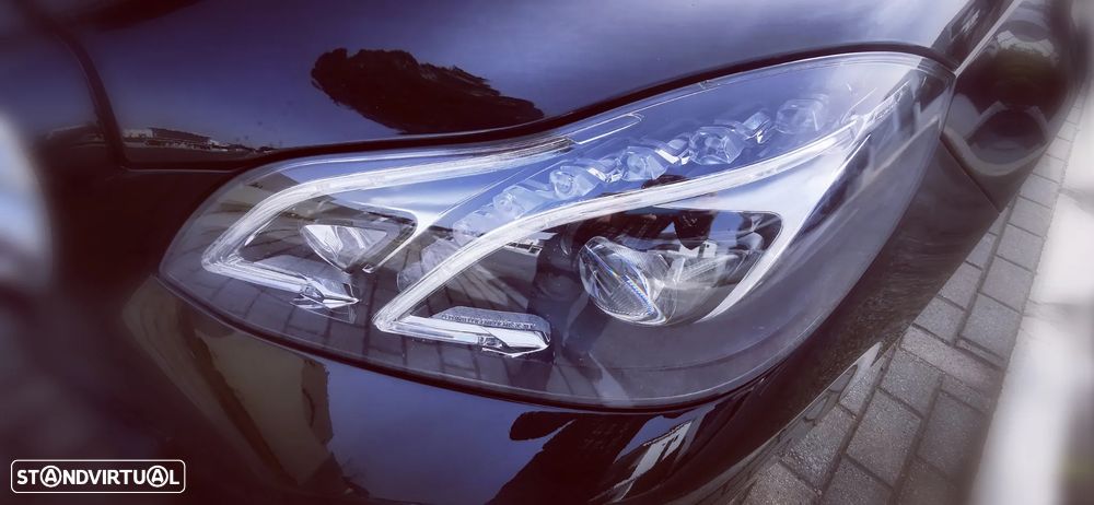 Mercedes-Benz E 250 BlueTEC 4Matic 7G-TRONIC Avantgarde - 43