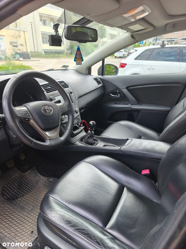 Toyota Avensis 2.0 Prestige EU5 - 7