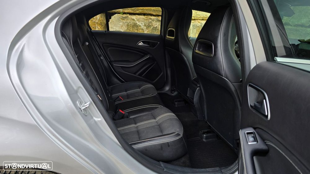 Mercedes-Benz A 180 d Urban - 39