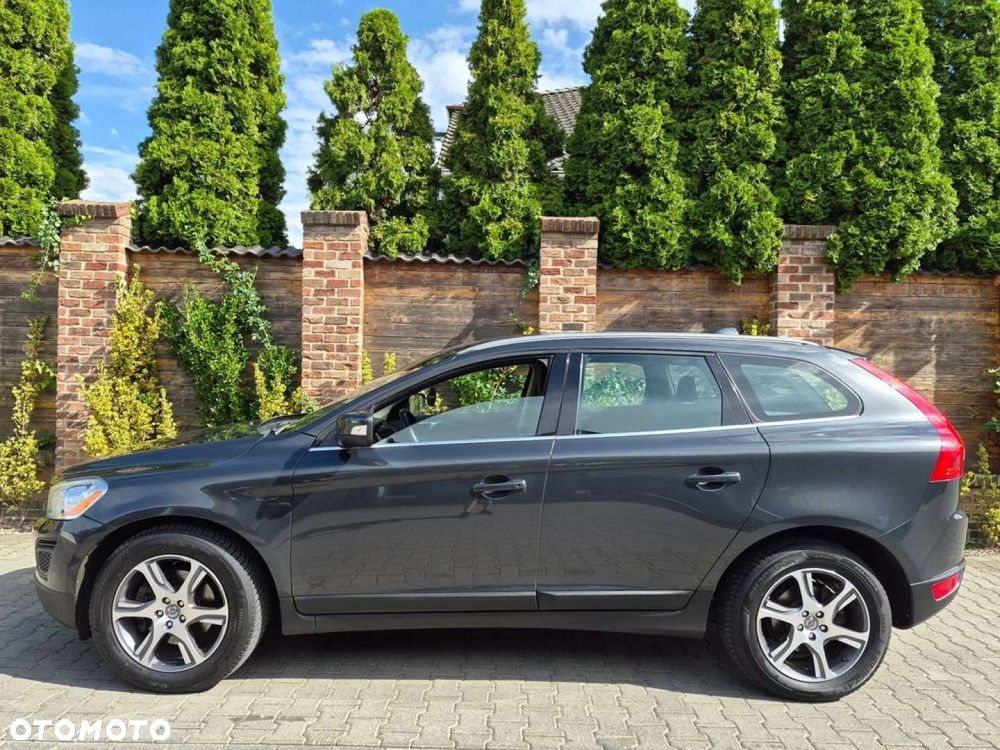Volvo XC 60 - 2