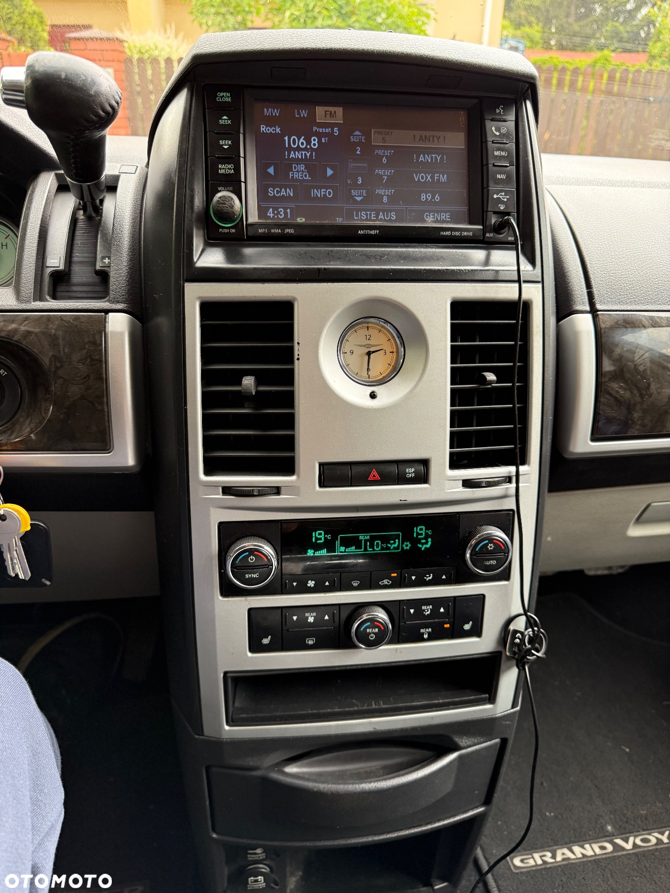 Chrysler Grand Voyager 2.8 CRD Automatik Touring - 14