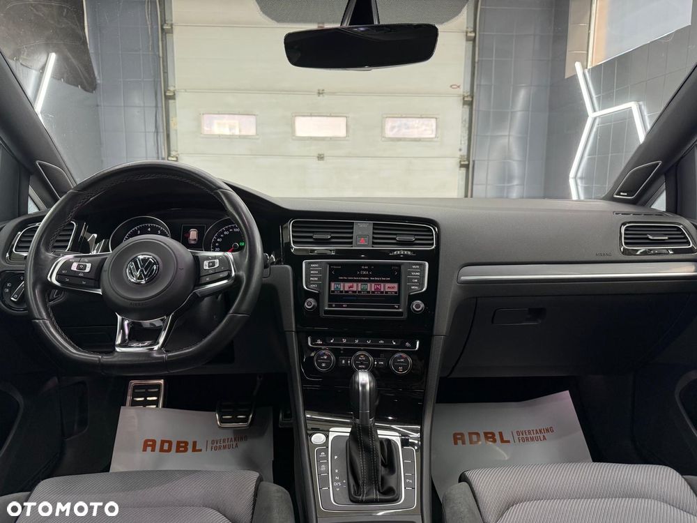 Volkswagen Golf 1.4 TSI BlueMotion Technology DSG Highline - 14