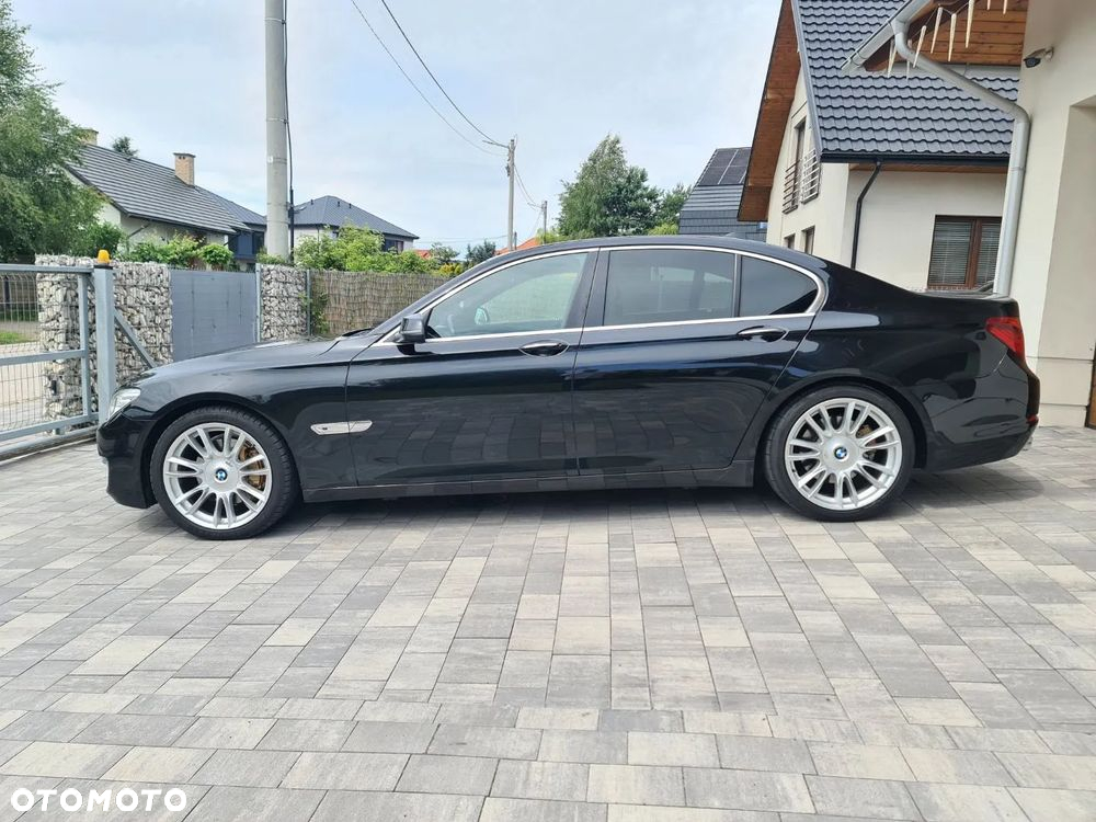 BMW Seria 7 730d - 2