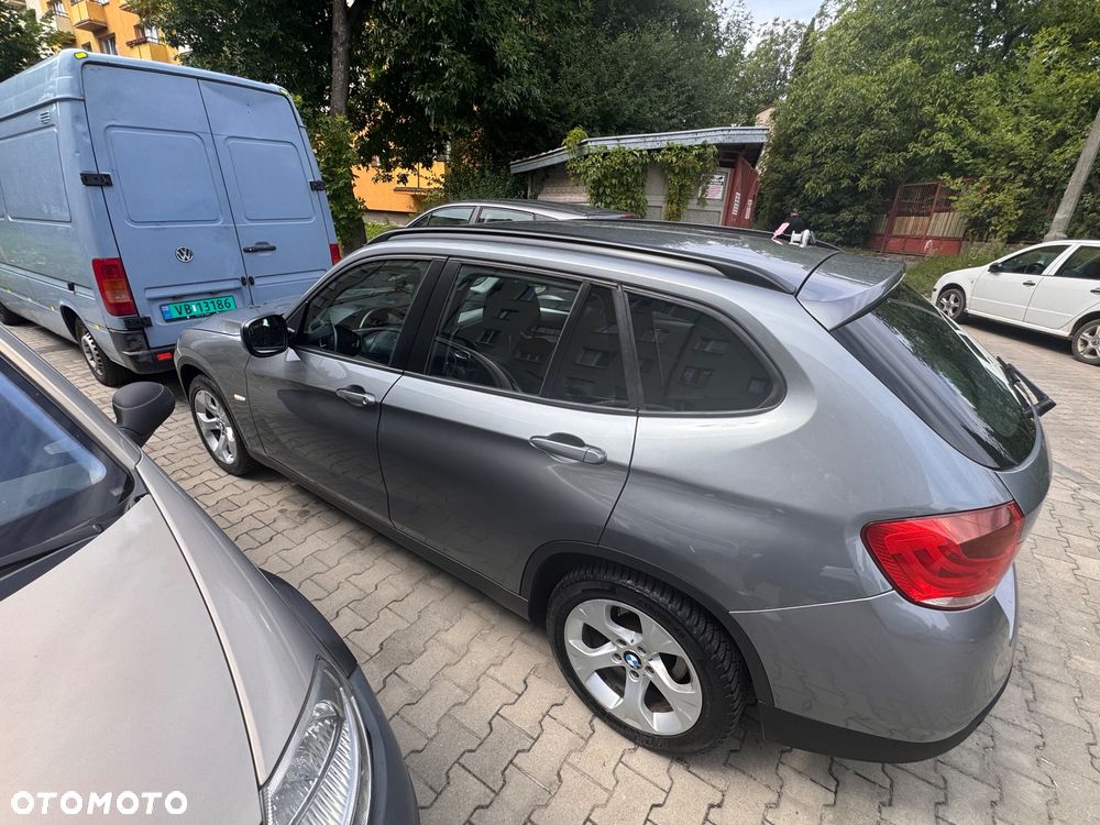 BMW X1 xDrive20d - 8