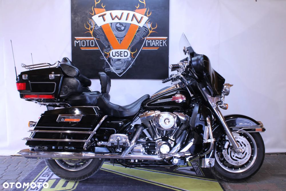 Harley-Davidson FLHTCU Ultra - 1