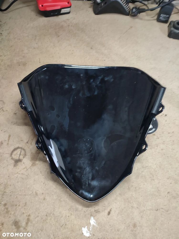 Szyba, szybka, owiewka przód Honda PCX - 8