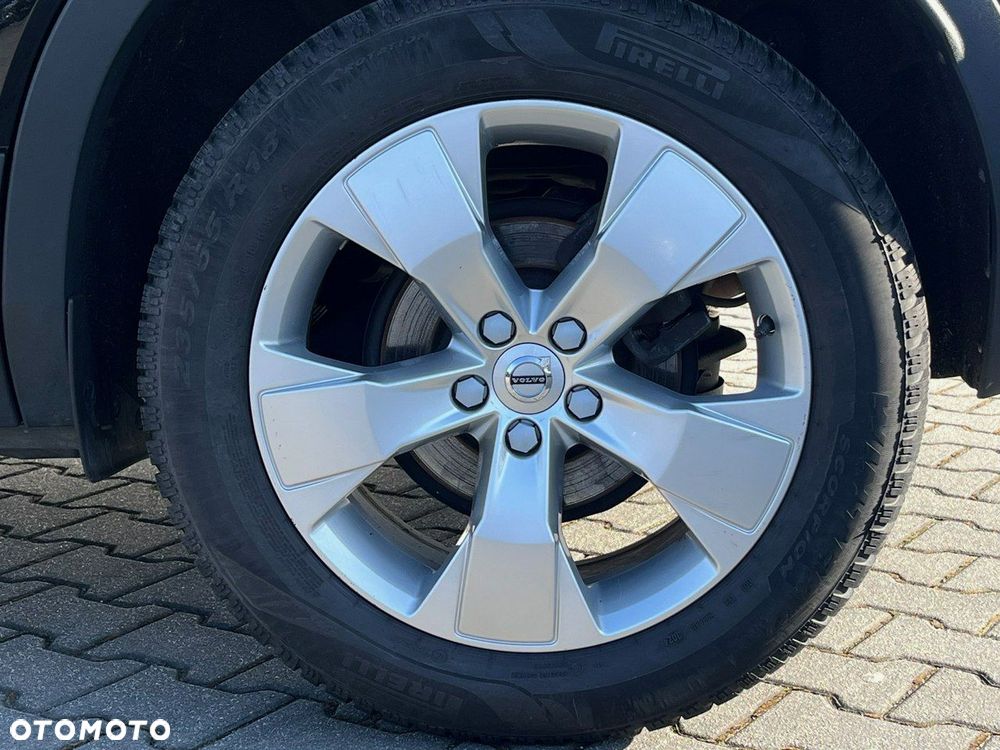 Volvo XC 40 T3 Momentum Pro - 13