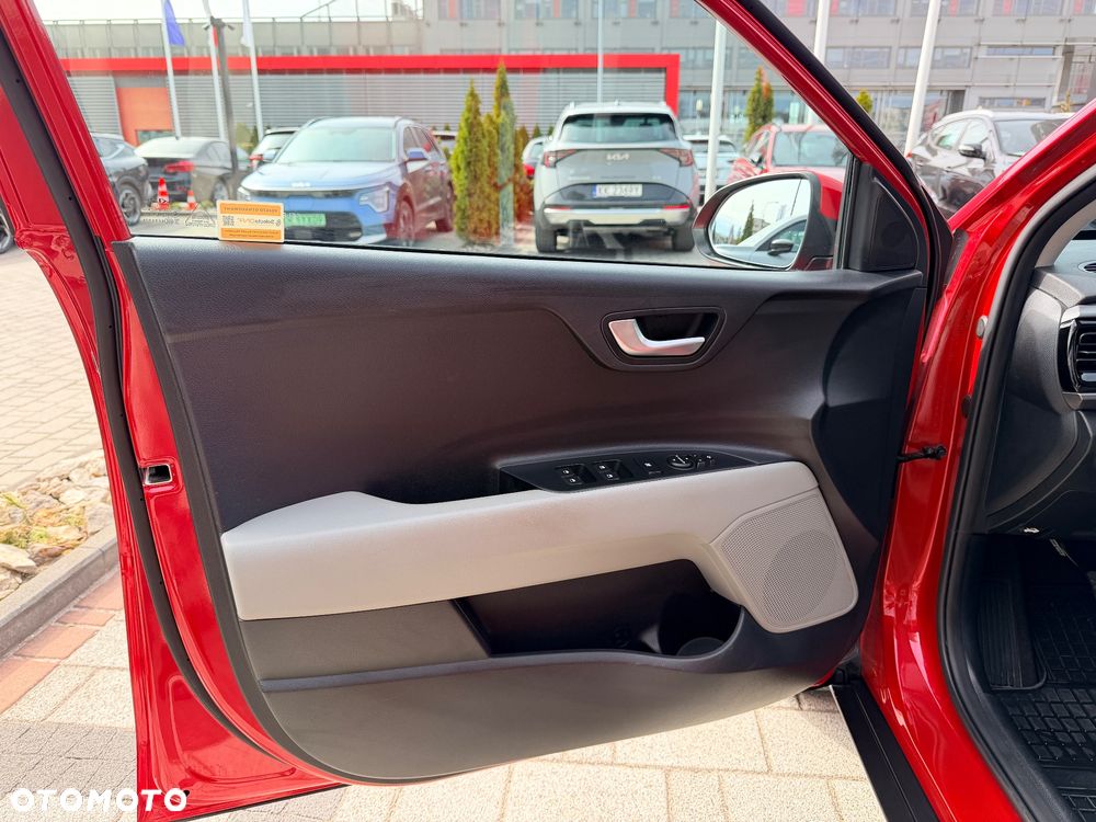 Kia Stonic 1.2 L - 16