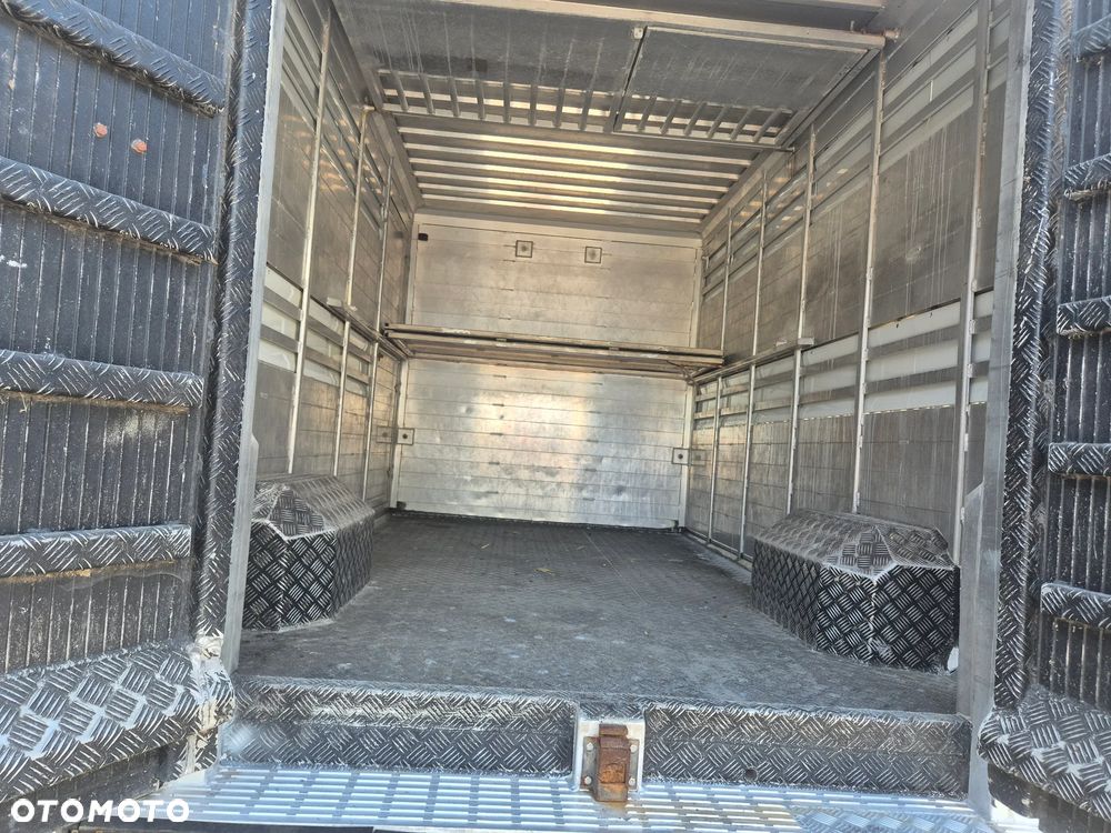 Renault MASTER KONIOWÓZ 1800KG ŁADOWNOSC DO PRZEWOZU ZWIERZAT BYDŁA KLIMA - 13