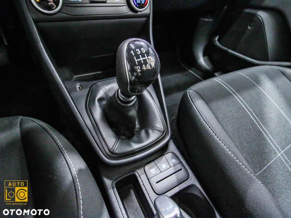 Ford Fiesta 1.0 EcoBoost S&S ST-LINE X - 25