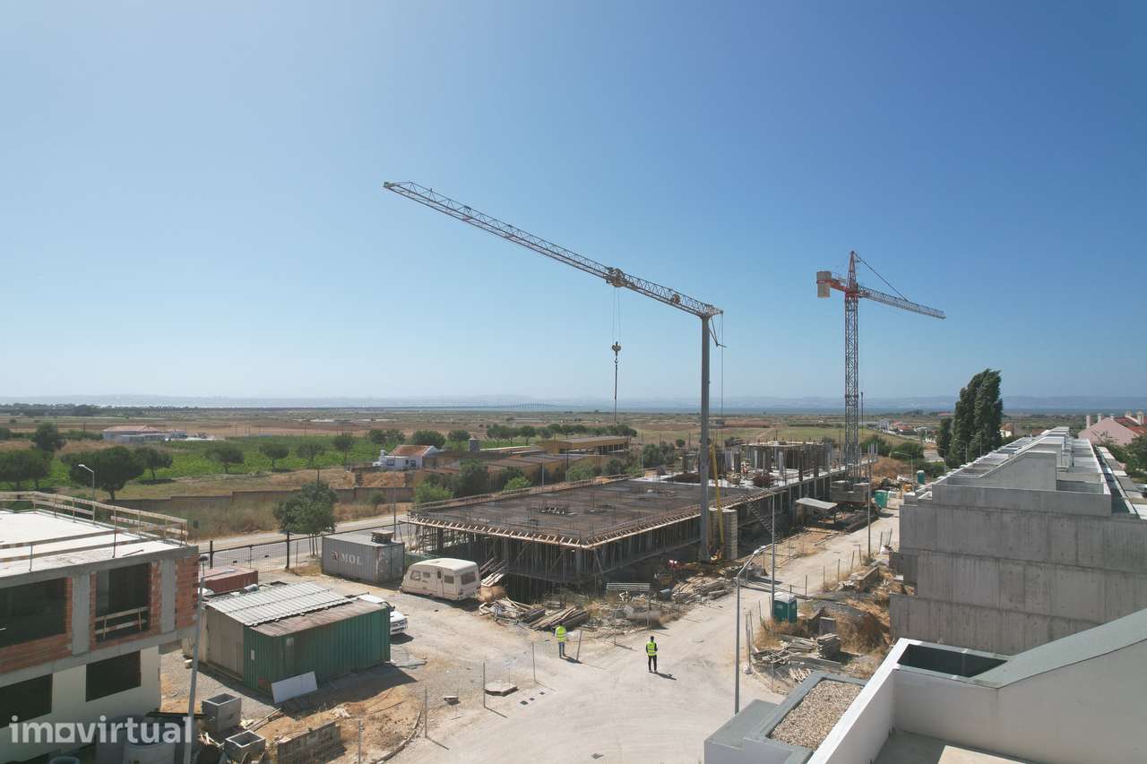 Apartamento T2 com Vista Rio e Piscina | Terraços de São Francisco - Grande imagem: 3/8
