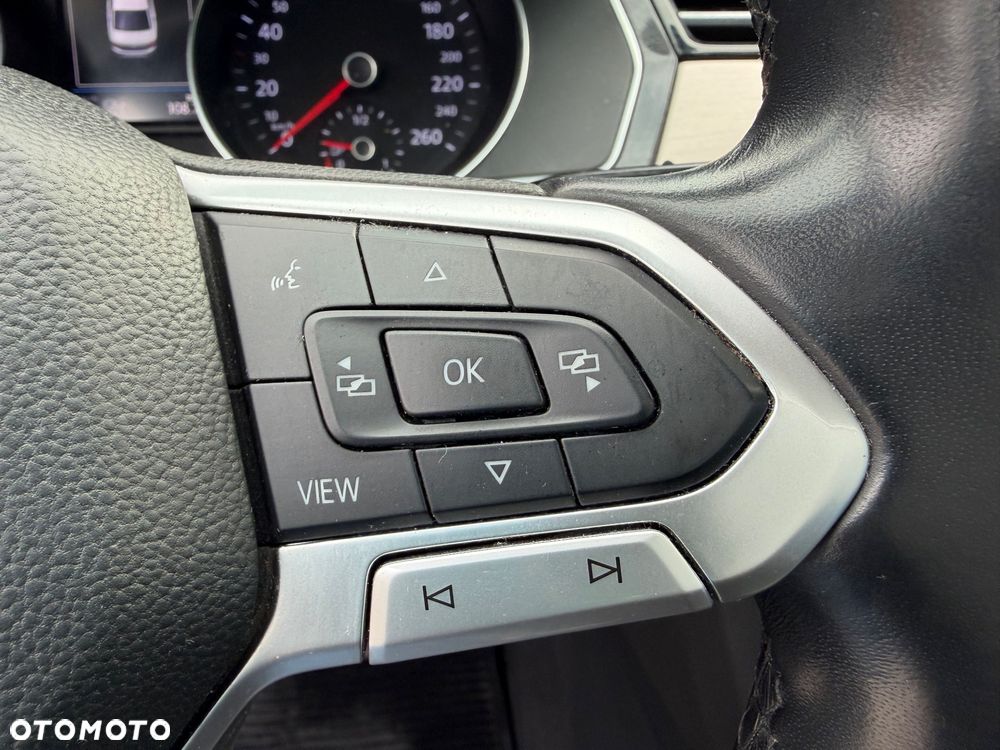 Volkswagen Passat 1.5 TSI EVO Elegance - 31