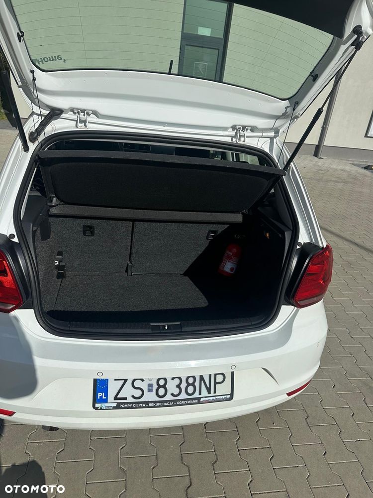 Volkswagen Polo 1.4 TDI BMT Comfortline - 5