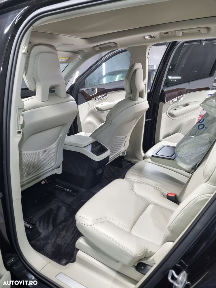 Volvo XC 90 D5 AWD Geartronic Inscription - 6