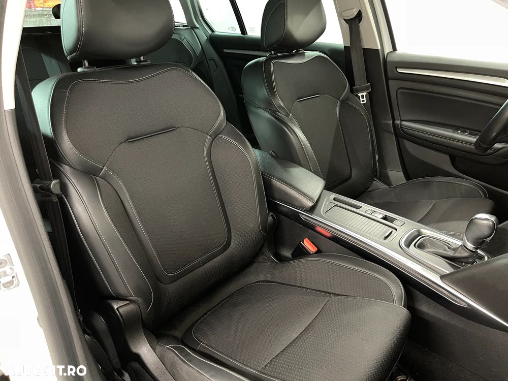 Renault Megane Blue dCi 116 EDC Intens - 10