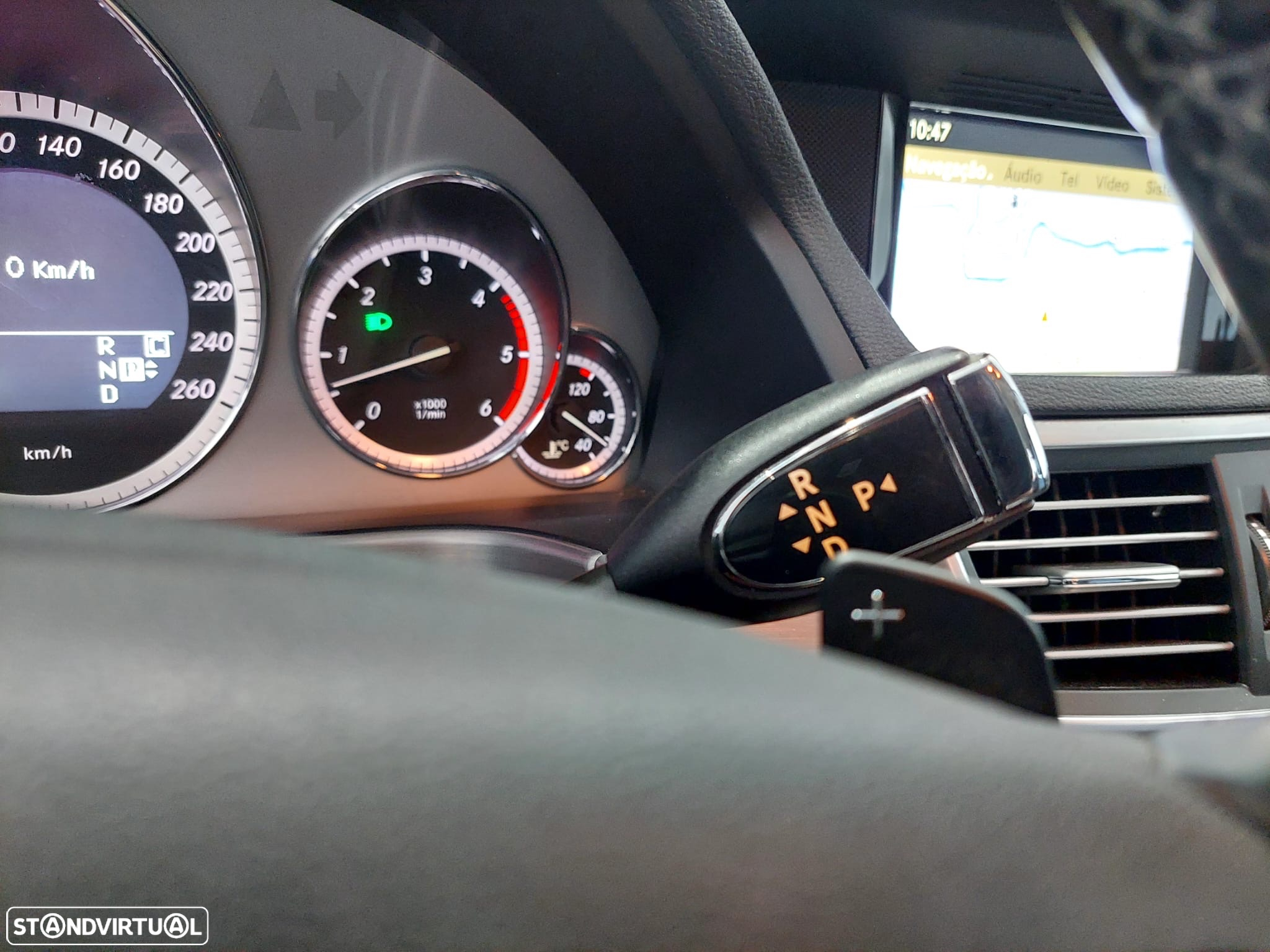 Mercedes-Benz E 350 CDi Avantgarde BlueEfficiency - 18