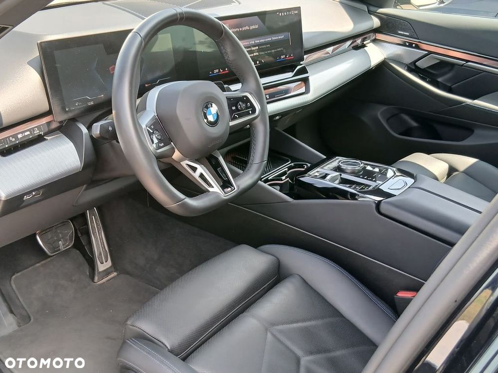 BMW Seria 5 - 16