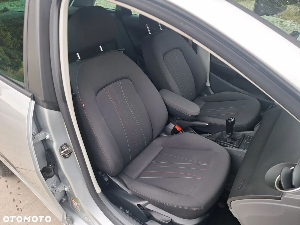 Seat Ibiza 1.4 16V Cool - 17