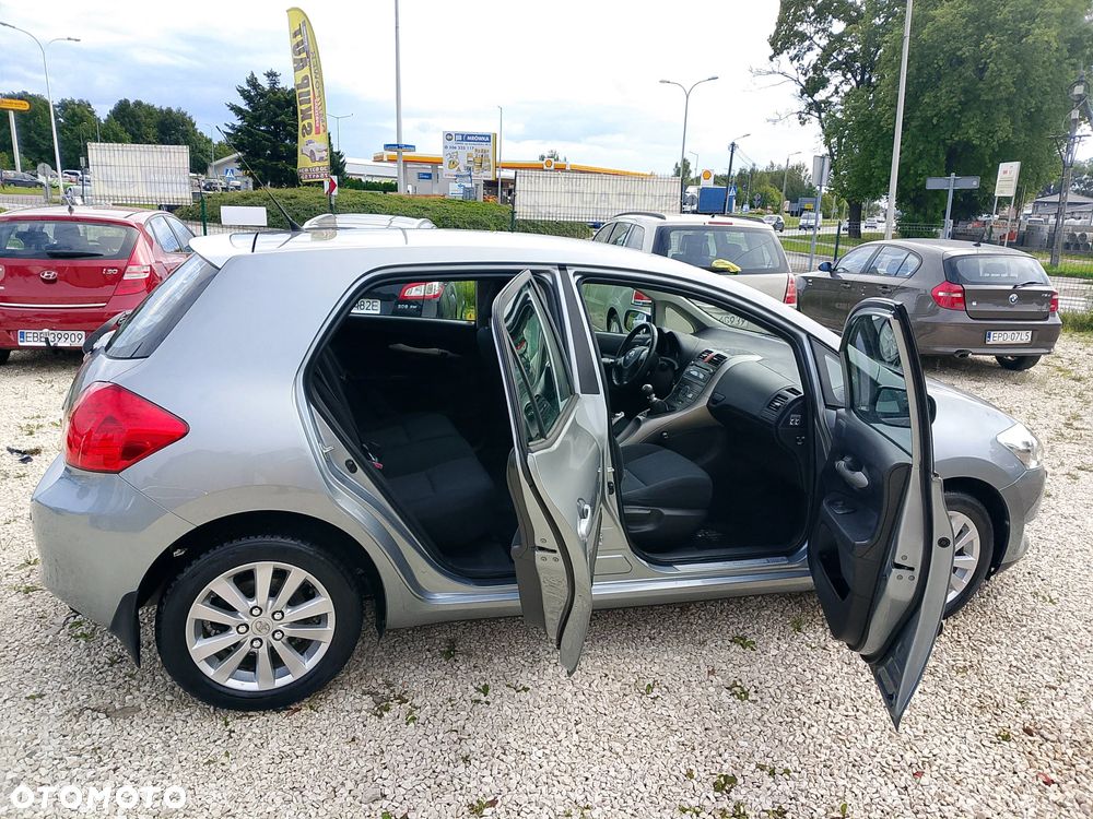 Toyota Auris 1.6 VVT-i Prestige - 13