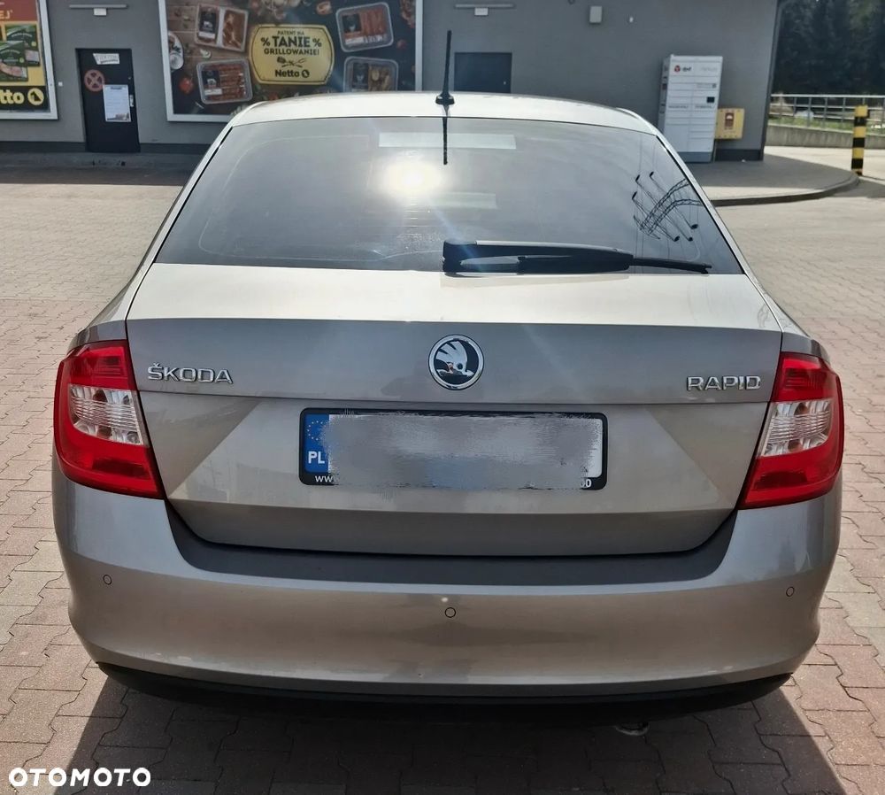 Skoda RAPID 1.2 TSI Ambition - 3
