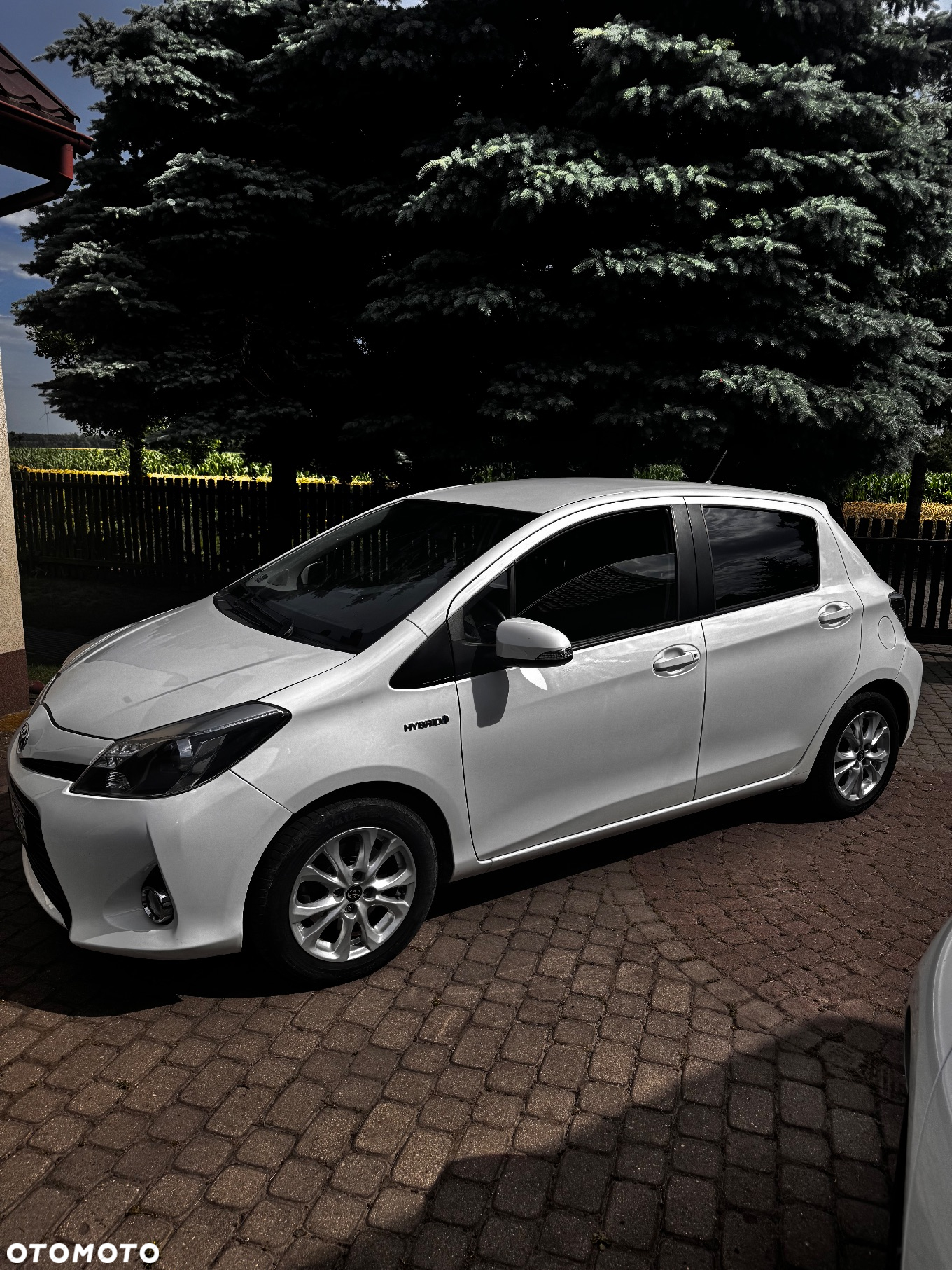 Toyota Yaris Hybrid 1.5 VVT-i - 3
