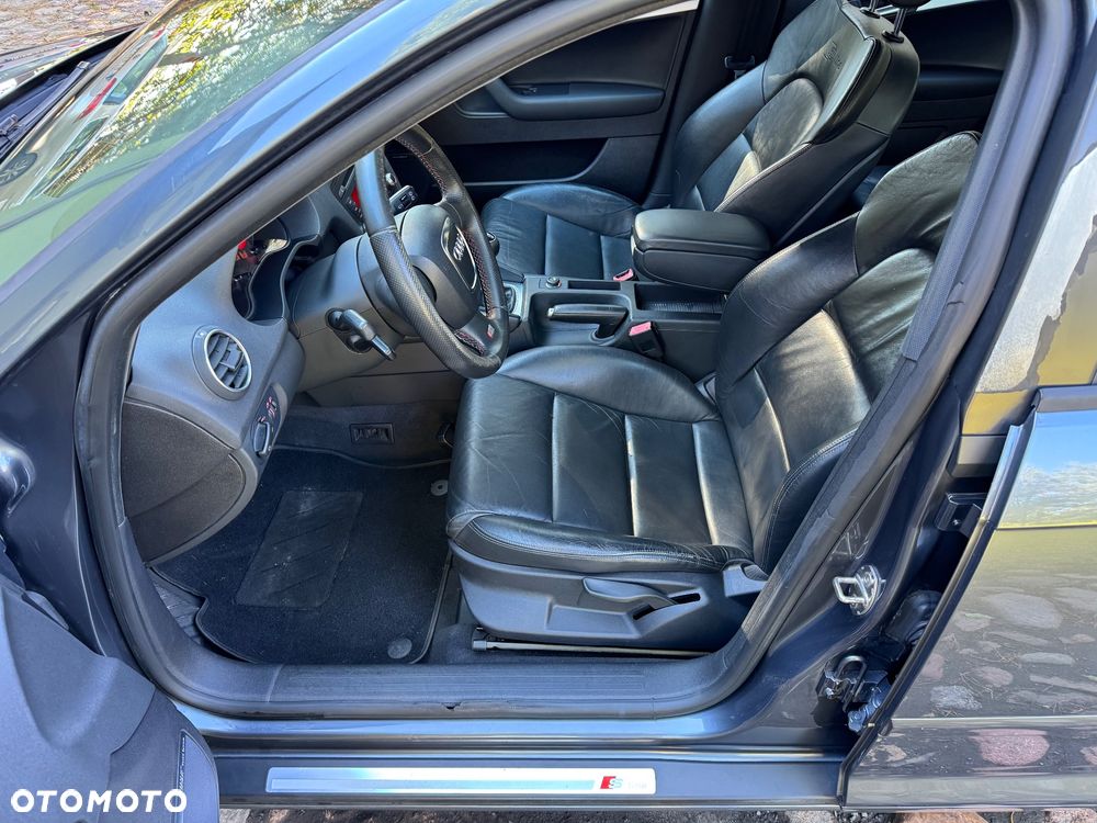 Audi A3 Sportback 1.9 TDI S line Sportpaket plus - 13