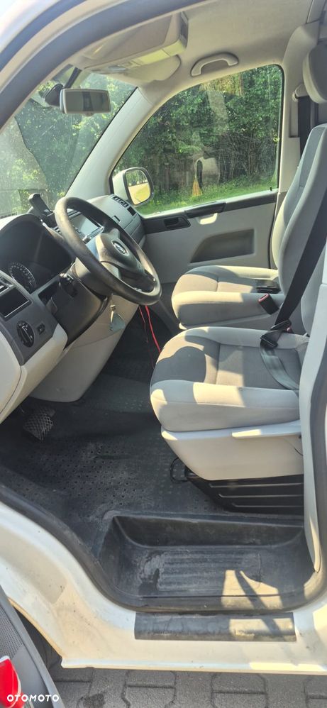 Volkswagen Transporter - 9