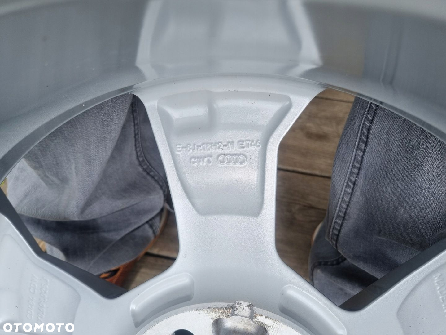 AUDI 8Y0 A3,Q3,VW GOLF,SKODA,SEAT LEON alu 8X18 ET46 5X112 4szt.super stan - 10
